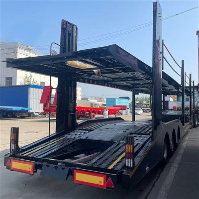 טרקטור הובלה מכוניות סמי טריילר